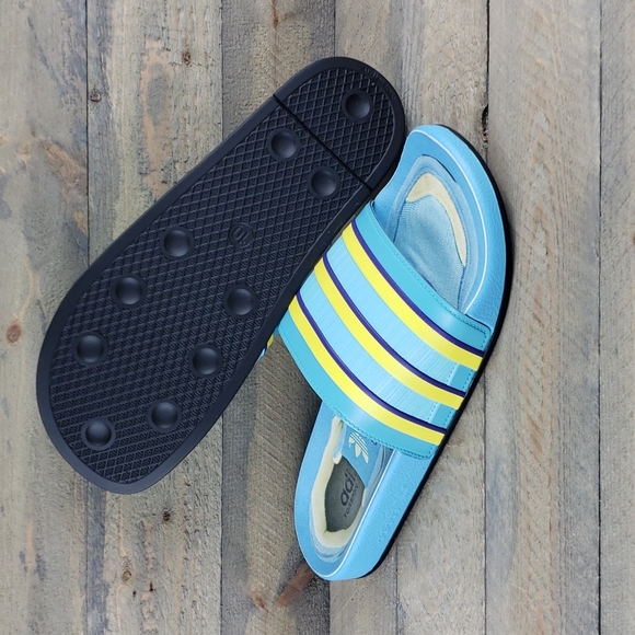 adidas Adilette Premium Slides Sandals Made Italy - Picture 8 of 9